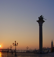 Rising sun, Venice